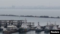 Ukrainian border guard boats are docked in the Black Sea port of Odessa, Ukraine November 26, 2018. REUTERS