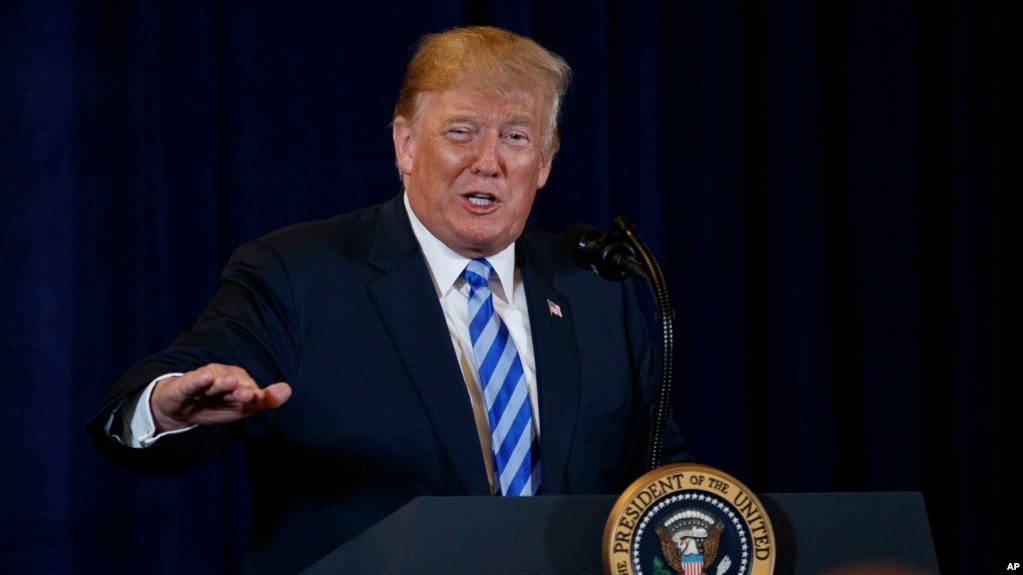 Trump sulmon përsëri Prokurorin e Përgjithshëm Jeff Sessions