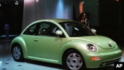 Folksvagen je na sajmu automobila u Detroitu 1998. predstavio tada novi dizajn "bube". 