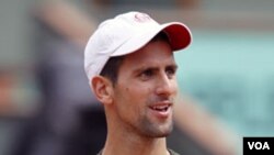 Novak Djokovic melakukan sesi latihan dua hari sebelum turnamen Perancis Terbuka dimulai pekan ini.