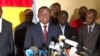 Maurice Kamto annonce sa victoire à la présidentielle camerounaise en conférence de presse à Yaoundé, le 8 octobre 2018. (VOA/Bagassi Koura)