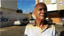 Ángel Chourio, ex trabajador de una empresa petrolera, de 64 años, cree que hay una dolarización de facto en el país. “¡El bolívar es de nosotros”, defiende.