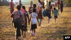 ရခိုင္ေဒသအတြင္း ျဖစ္ပြားေနေသာ စစ္ပဲြမ်ားေၾကာင့္ ထြက္ေျပးတိမ္းေရွာင္ေနရေသာ စစ္ေရွာင္မ်ား