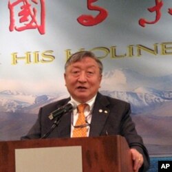 现任的达赖喇嘛中国谈判特使嘉日洛地