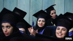 فارغ التحصیلان مقطع لیسانس بیشترین درصد بیکاران تحصیلکرده را دارند.