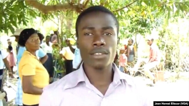 Samson Croisiere,who lives in Béret expressed the town's gratitude and promised to take care of the gifted trees.