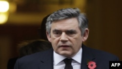 Thủ tướng Anh Gordon Brown bênh vực quyết định tiến quân vào Iraq