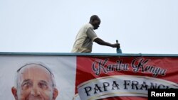 Papa Francisco aguardado no Quénia