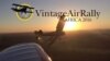 Des avions biplan en route pour un long survol de l'Afrique à l'ancienne