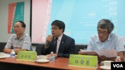 台湾制宪基金会2019年6月22日举行一场名为“一国两制对台湾的危机”座谈会。 （美国之音张永泰拍摄）