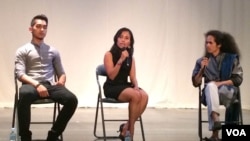 Artistic director of Amrita Chey Chankethay, left, Chy Lina, and Chy Ratana, far right, a dance choreographer, answer questions from the audience at the Department of Performing Arts on Saturday last week, Phnom Penh, Cambodia. (Phorn Bopha/VOA Khmer).