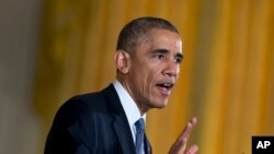 Le président Barack Obama va annoncer jeudi soir la réforme de la politique d'immigration, sans l'aval du Congrès (AP)