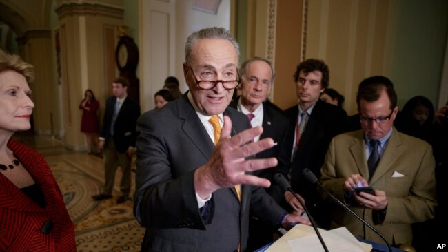 Senatda demokrat azlığın lideri Çak Şumer
