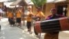 Mengubah Tradisi Kawin Anak di Lombok