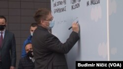 Ovim projektom težimo da sve zajednice imaju jednake mogućnosti i da imaju prisup zdravstvenim i obrazovnim uslugama: Nikolas Abot