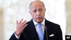 Laurent Fabius, le 29 juillet 2015 à Téhéran. (AP Photo/Ebrahim Noroozi)