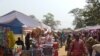 Un marché de Bangui, en Centrafrique, le 24 décembre 2018. (VOA/Freeman Sipila)