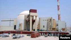 تہران سے 1200 کلومیٹر کے فاصلے پر واقع بوشہر کا نیوکلیئر ری ایکٹر (فائل فوٹو)