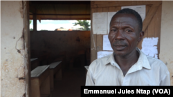 Dieudonné Kabo, directeur de l’école publique de Borongo, le 9 juin 2021. (VOA/Emmanuel Jules Ntap)