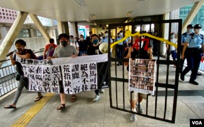 香港选委会选举只4380人投票外界不满花逾14小时龟速点票