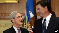 James Comey ve Robert Mueller