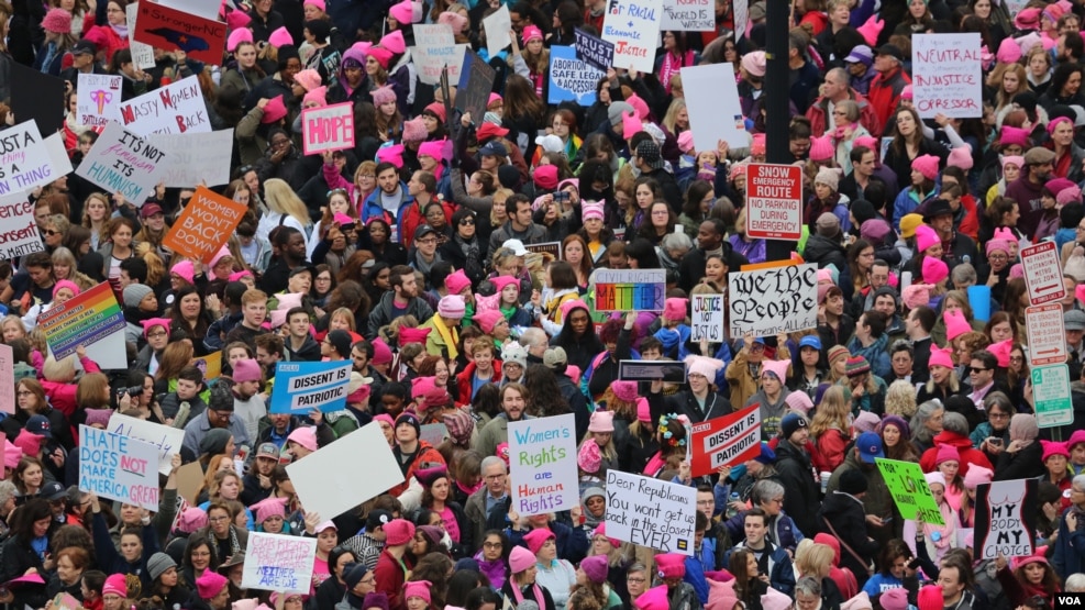 Protesters gather near the U.S. Capitol in Washington D.C. for the Women' March, Jan. 21, 2017. (Photo: B. Allen / VOA)