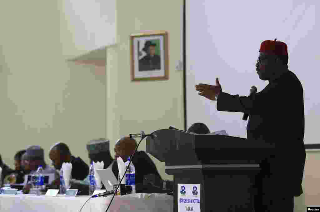 Nigeria's Health Minister Onyebuchi Chukwu gestures during a media briefing on updates regarding the ongoing national Ebola disease outbreak, at the second general meeting with state commissioners of health, in Abuja, Sept. 1, 2014.