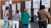 Colegio de votaciones en San Luis, en la organización El Cafetal, al este de Caracas, Venezuela, el 21 de noviembre de 2021. [Foto: Carolina Alcalde]