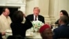 Trump Menjadi Tuan Rumah Buka Puasa Ramadan di Gedung Putih