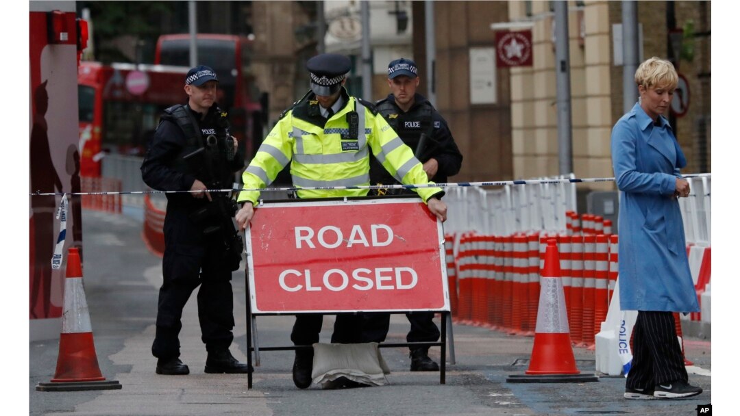 Cierran avenidas alrededor del Puente de Londres.