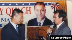 Ông David Dương, bên phải, trong buổi gây quỹ cho ông Andy Quách ứng cử thị trưởng thành phố Westminster, Quận Cam (ảnh Bùi Văn Phú)