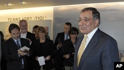 US Defense Secretary Leon Panetta speaks to reporters after touring the National September 11 Memorial & Museum in New York, September 6, 2011.