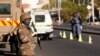 La police sud-africaine tire sur un rassemblement de pauvres réclamant à manger