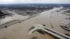 美国中西部洪水继续上涨