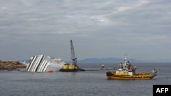 Владельцы Costa Concordia предложили компенсацию пассажирам