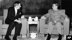 1973年6月，大卫·洛克菲勒在北京会见中国总理周恩来。