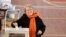 La exmandataria chilena Michelle Bachelet en el momento se sufragar en las primarias. Al menos 13 millones de ciudadanos estaban habilitados para votar. 