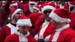 VOA Trending Topic: Parade SantaCon di New York