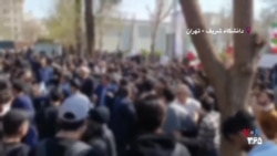 تجمع و شعارهای اعتراضی دانشجویان دانشگاه شریف و حمله هواداران حکومت به آنها
