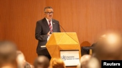 El Director General de la Organización Mundial de la Salud (OMS), Dr. Tedros Adhanom Ghebreyesus, habla ante la Asamblea Mundial de la Salud de las Naciones Unidas en Ginebra, Suiza, el 27 de mayo de 2024.