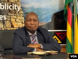 Edgar Moyo, minister of energy and power development in Zimbabwe, told journalists Dec. 26, 2024, in Harare that the government was working to establish nuclear power as part of efforts to end power shortages. (Columbus Mavhunga/VOA)