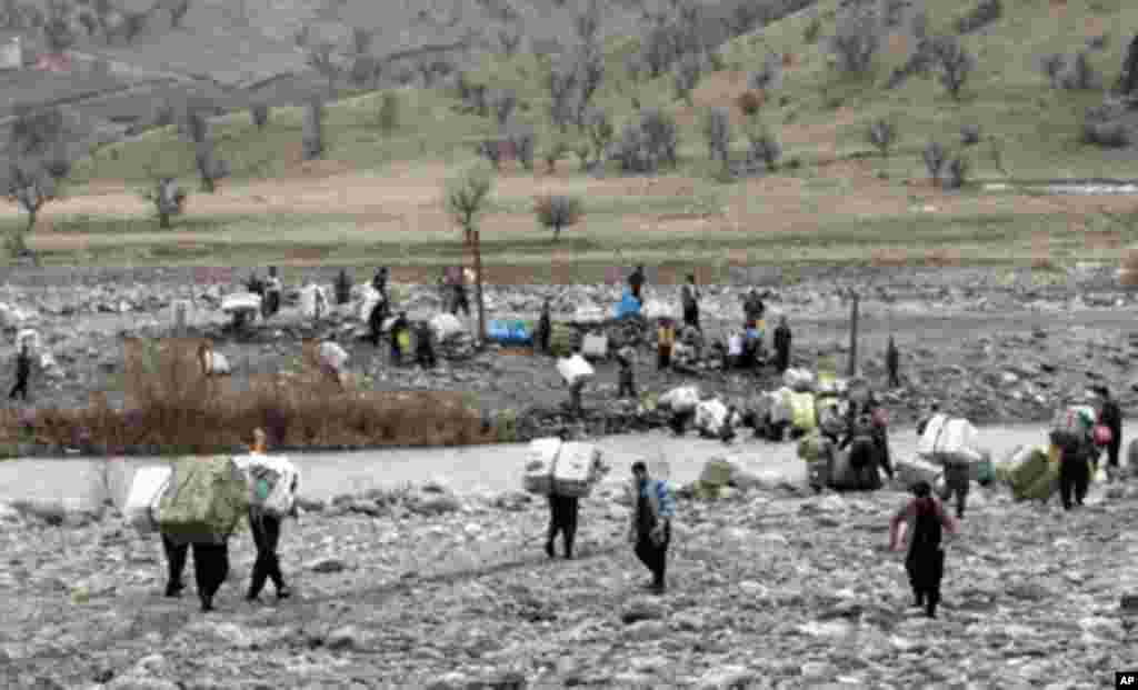 کۆڵبه‌رانی سه‌ر سنووری ئێران و عێراق