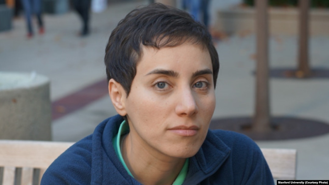 Nhà toán học Maryam Mirzakhani nhận được giải thưởng mà nhiều người ví là giải 'Nobel Toán học' này tại lễ trao giải ở thủ đô Seoul của Nam Triều Tiên hôm thứ Tư.