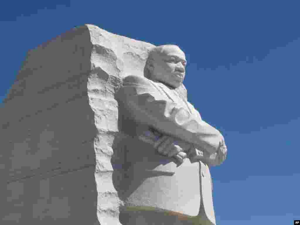 马丁.路德.金雕像 (2)