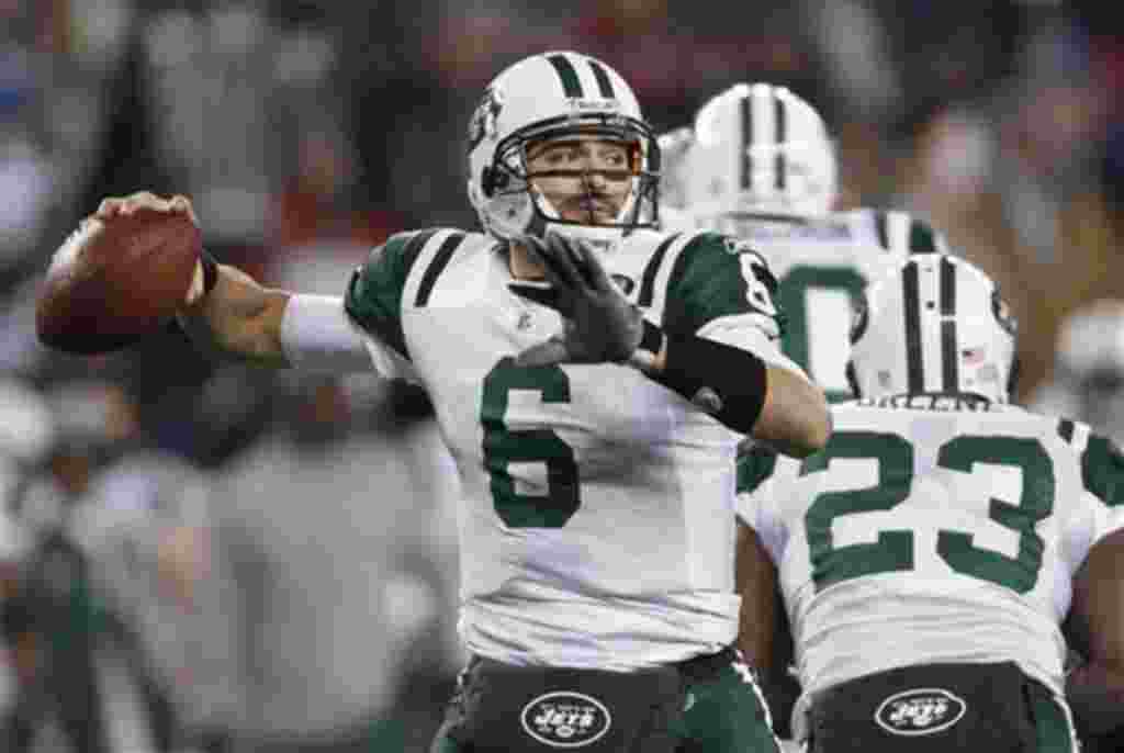 Mark Sanchez, de los New York Jets, fue la estrella del juego en el que su equipo venció a los New England Patriots.