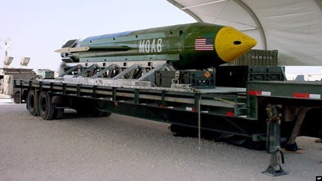 GBU-43B bombasi, 11 tonnalik portlovchi modda, yadroviy emas. Ilk bor 2017-yilning 14-aprelida Afg'onistonda "Islomiy davlat"ga qarshi qo'llandi. 