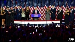 Mantan Presiden Amerika Serikat dan calon presiden dari Partai Republik Donald Trump berpidato pada malam Pemilu Amerika 2024 di West Palm Beach Convention Center, West Palm Beach, Florida, 6 November 2024. (Jim WATSON / AFP)