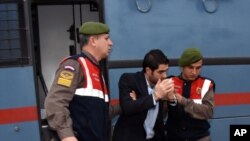 Yek ji kesên ceza xwariye Asem Alfrhad e