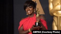 Viola Davis Lammiin Ameerikaa Hidda Dhalata Afriikaa Badhaasa Oscar Badhaafamte