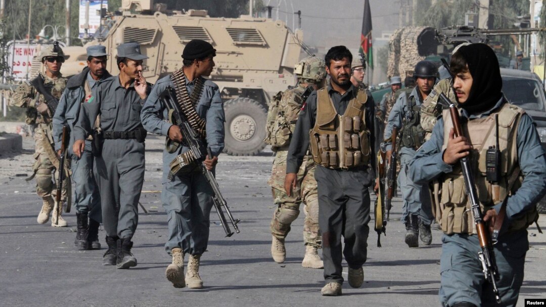 Mart oyidan beri Afg'oniston ichki ishlar xizmatining 2700 dan ziyod xodimi (butun boshli politsiyaning ikki foizi) halok bo'lgan yoki jarohatlangan. Bu dahshatli ko'rsatkish, deydi parlament vakillari.